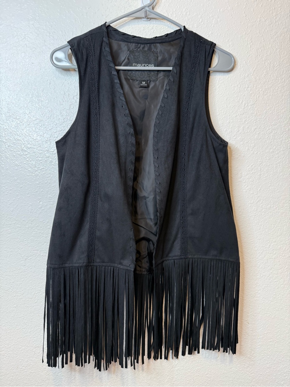 Maurices Women's Black Faux Suede Fringe Vest Size M Western Cowgirl Dancing